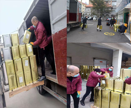 凝心聚力、共渡難關(guān)